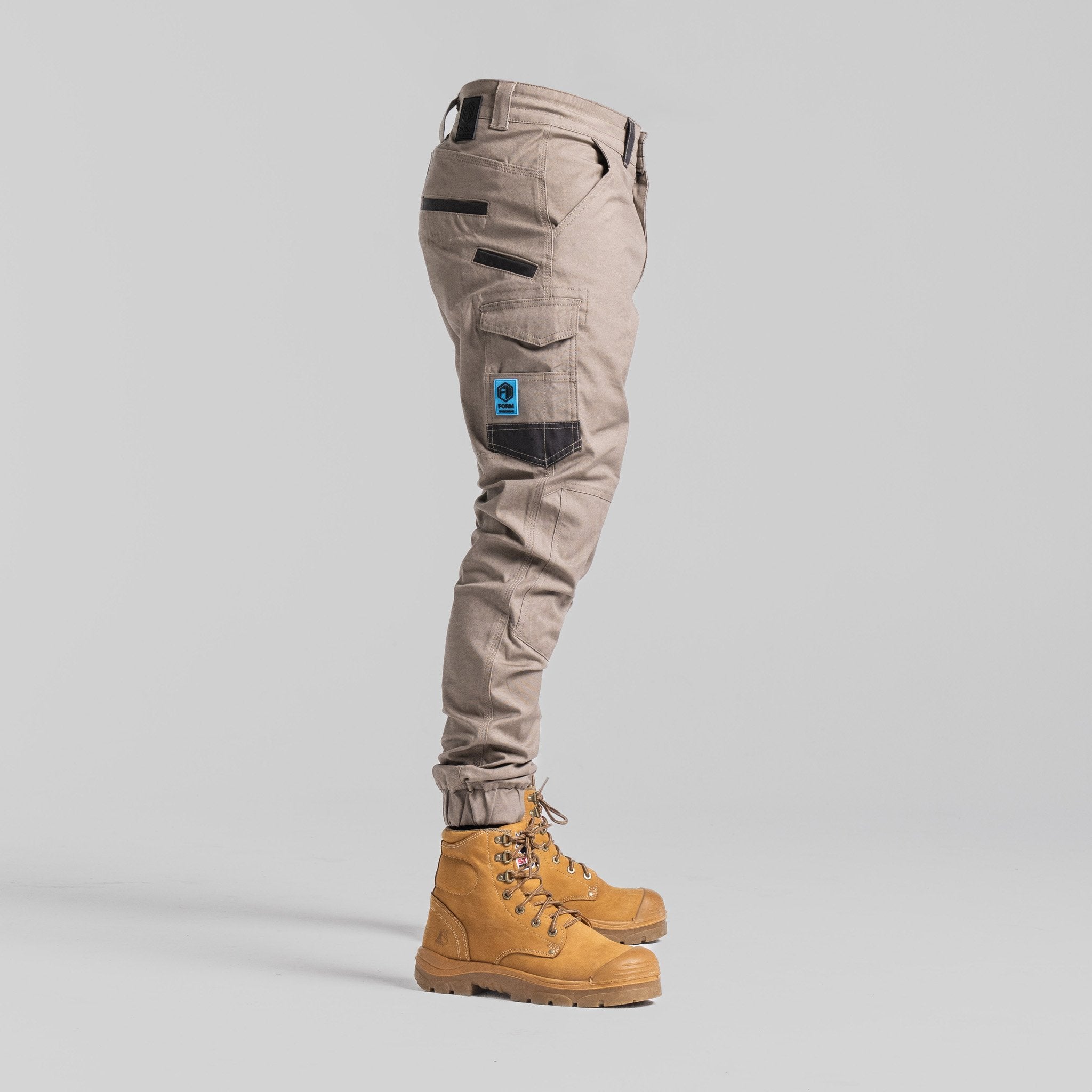 P1 NDUR™ WORK PANT - Khaki