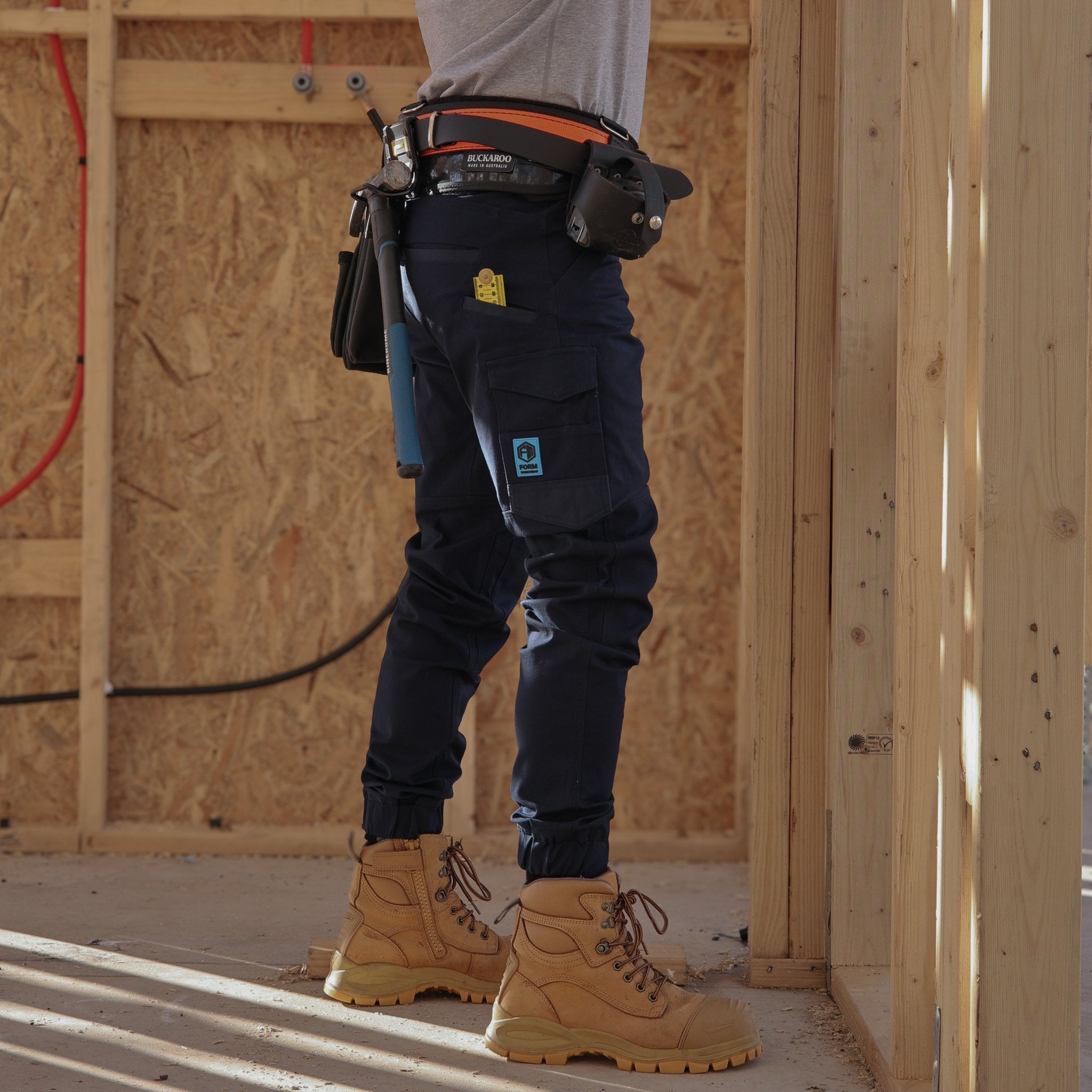 p1-navy-69c8f060b9b01.jpg