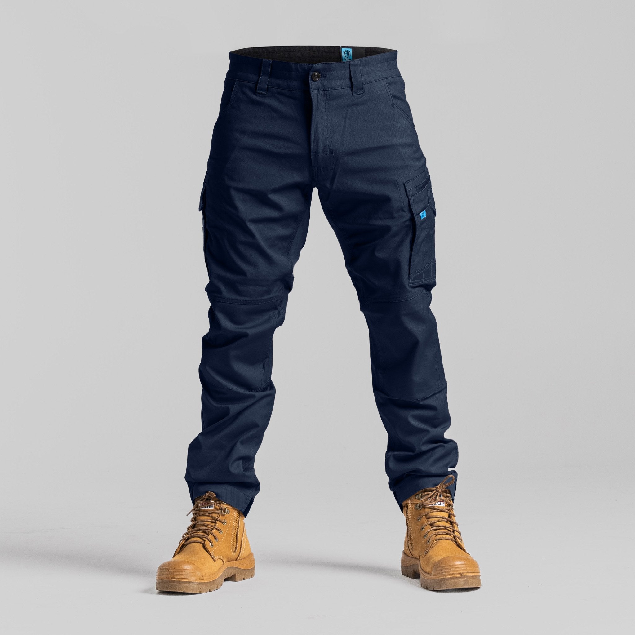 p2-khaki-front-69f966af15709.jpg
